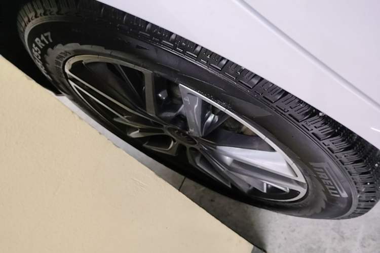 Used BYD Qin PLUS 2023 Champion Edition DM-i 120KM Leading Model
