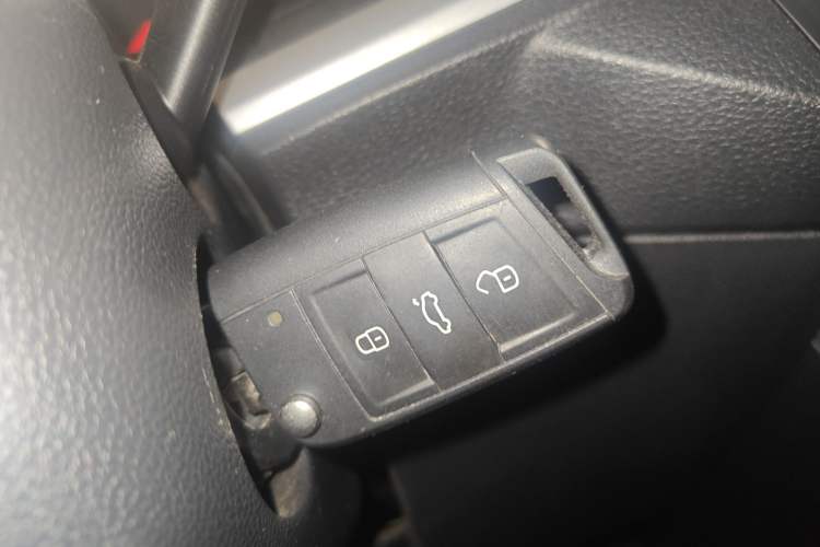 Used Volkswagen Polo 2021 Plus 1.5L Automatic Panoramic Enjoyment Edition Vehicle Key