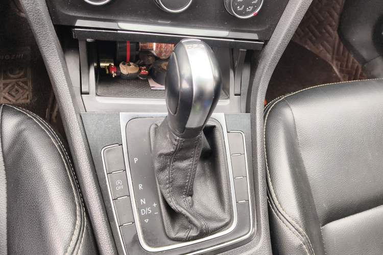 Used Volkswagen Golf 2020 200TSI DSG Comfortable and Ambitious Edition