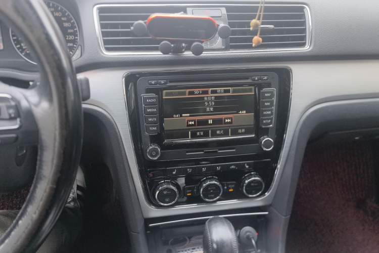 Used Volkswagen Passat 2011 2.0 TSI DSG Ultimate Edition