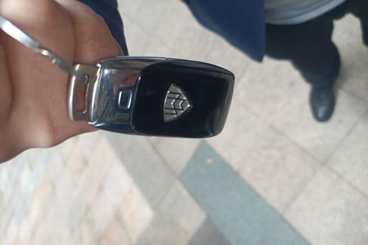 Used Mercedes-Benz Maybach GLS 2021 GLS 480 4MATIC Vehicle Key
