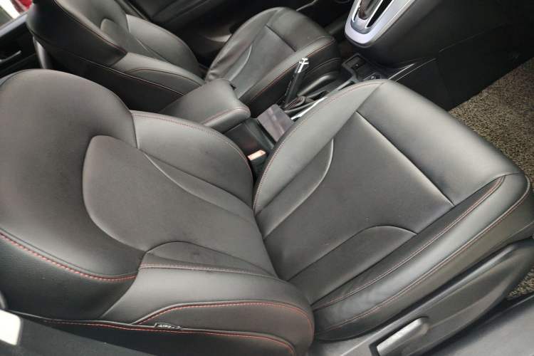 Used Haval M6 2017 1.5T Automatic Two-Wheel Drive Elite Model
