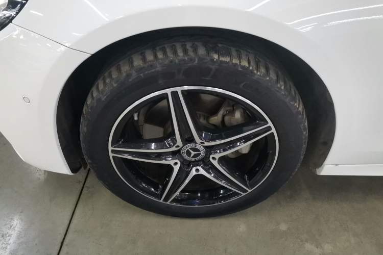 Used Mercedes-Benz E-Class (Import) 2020 E 260 Sport Edition