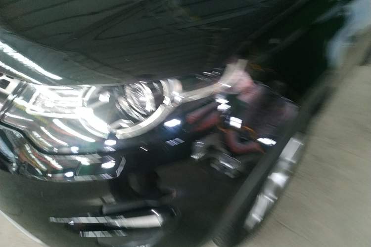 Used Land Rover Discovery Sport 2018 240 PS SE Version
