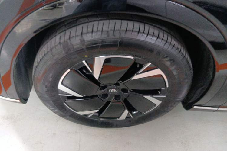 Used CHANGAN NEVO Q07 2025 215 Prestige Edition