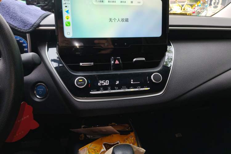 Used Toyota Levin 2023 Smart Electric Hybrid Dual-Engine 1.8L Luxury Edition Audio And AC Panel