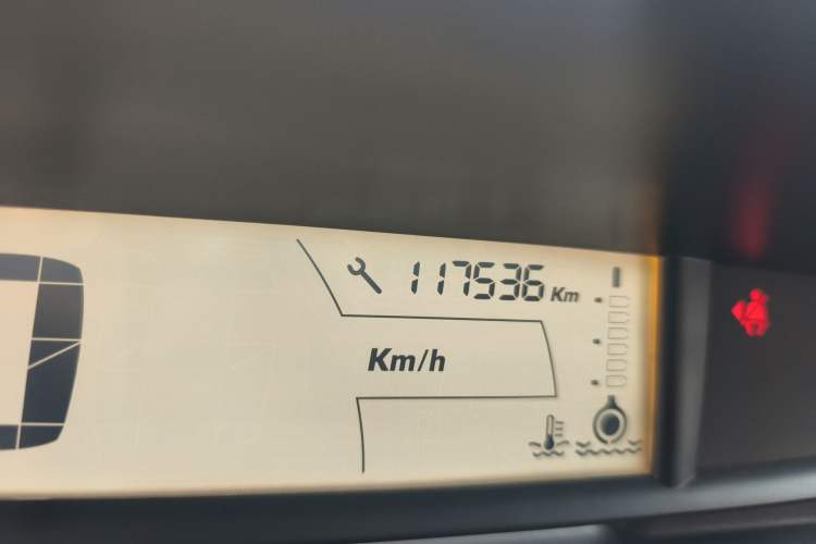 Used Citroen C-Triomphe 2006 2.0L Automatic Flagship Edition