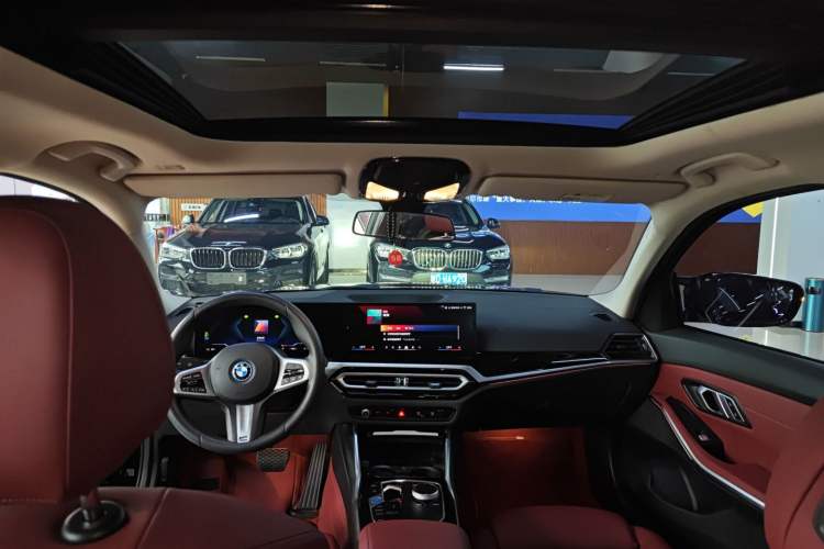 Used BMW i3 2024 eDrive 35 L