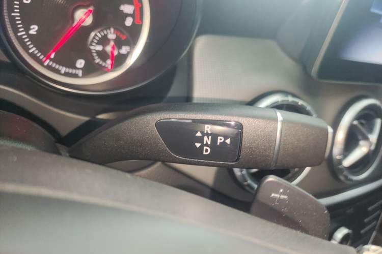 Used Mercedes-Benz CLA 2018 CLA 200 Sport Edition Gear Lever