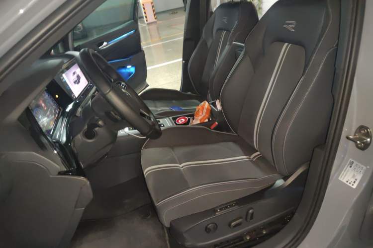 Used Volkswagen Golf 2021 280TSI DSG R-Line Left Front Seat