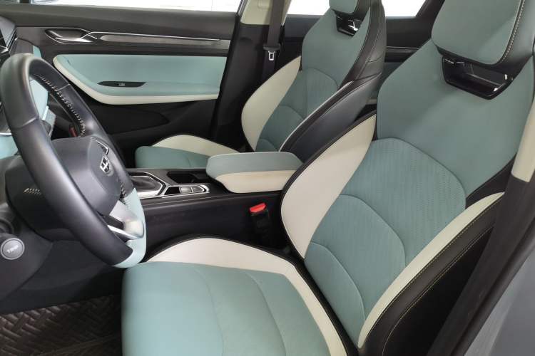 Used Geely Auto Emgrand S 2022 1.4T CVT Crossover Player Edition
