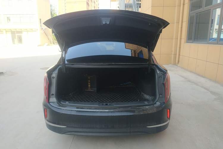 Used Hongqi E-QM5 2021 Charging Flagship Edition
