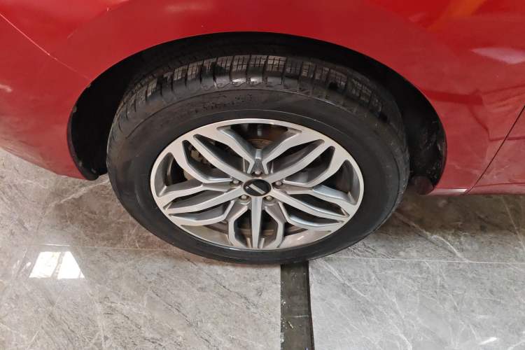 Used Wey VV5 2019 Upgraded Model 2.0T Two-Wheel Drive Ultra-Luxury Version China VI Standard