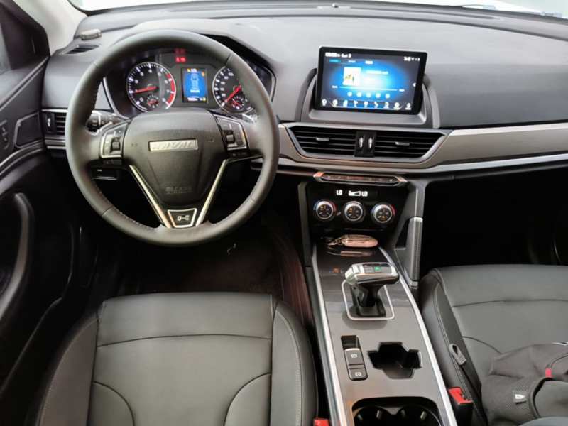 Used Haval H6 2021 Sport Edition 1.5T Automatic Elite Smart Connectivity Model with Hexagonal Grille — 9