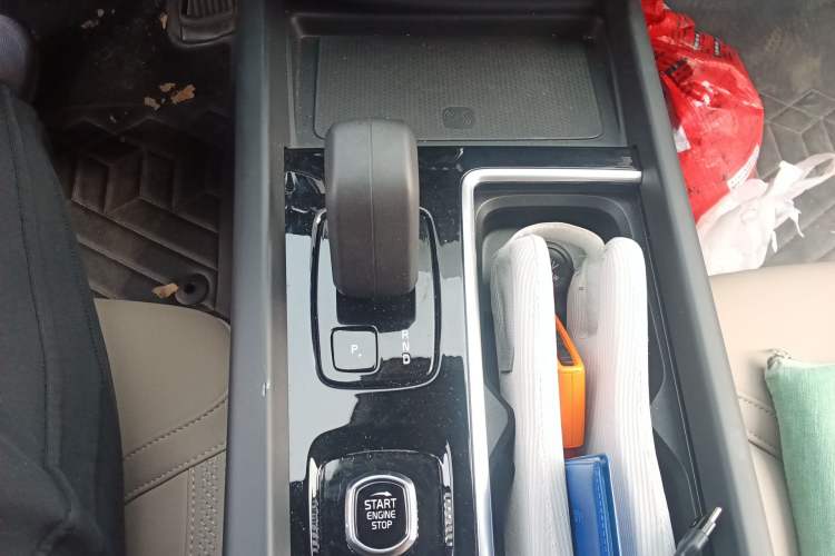 Used Volvo XC60 2026 B5 4x4 Smart Luxury Edition