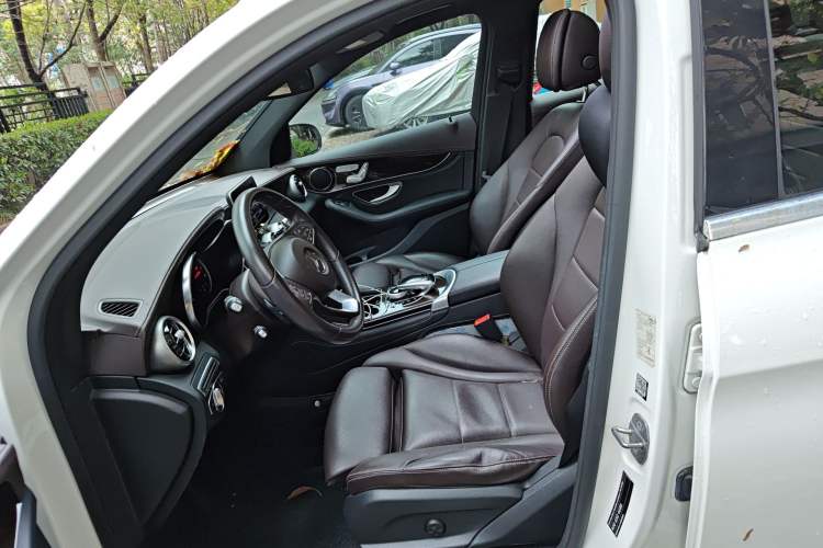 Used Mercedes-Benz GLC 2017 GLC 260 4MATIC Dynamic Edition