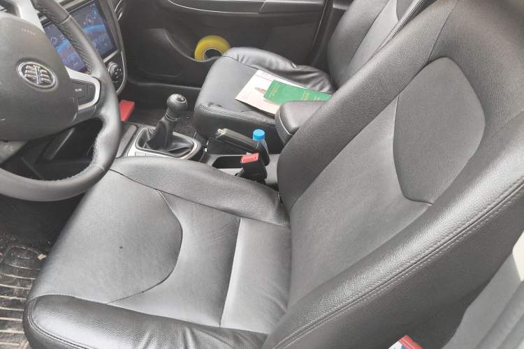 Used FAW Junpai D60 2016 1.5L Manual Luxury Model
