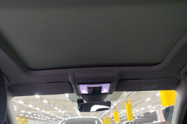 Used Volkswagen Passat 2022 330TSI Starry Luxury Edition Headliner