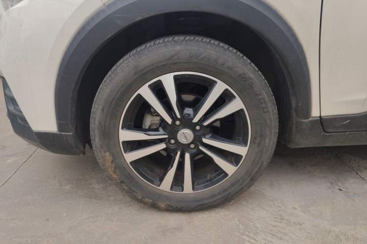 Used Nissan Kicks 2019 1.5L Manual Cool Edition