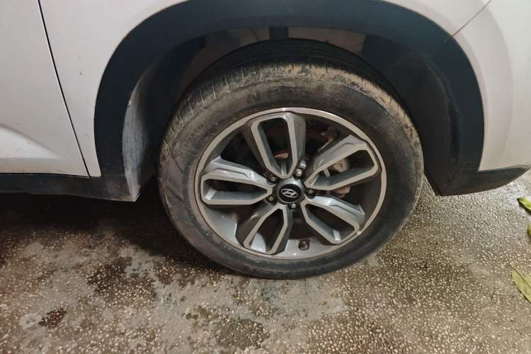 Used Hyundai ix35 2020 2.0L Automatic 2WD Zhiyong·Changxiang Edition Right Front Wheel Hub