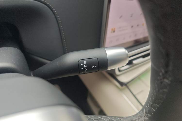 Used Li Auto L6 2025 Max Smart Refresh Edition Gear Lever
