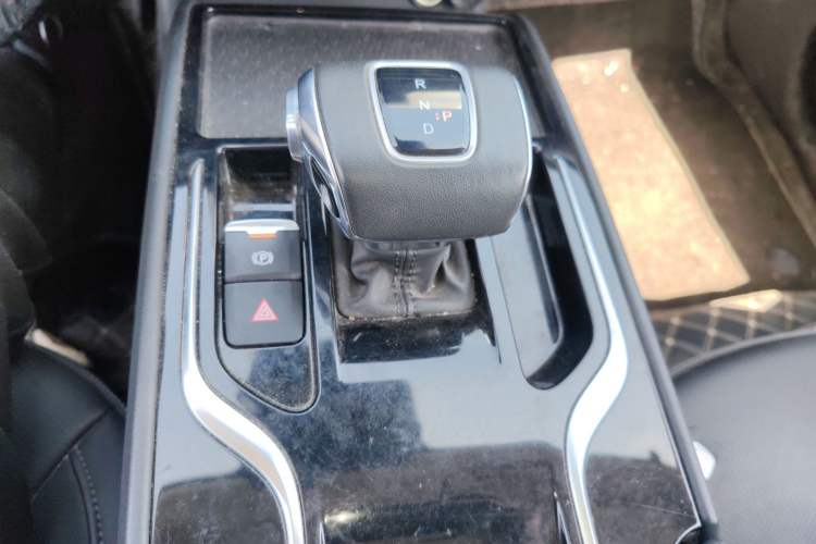 Used Hongqi E-QM5 2021 Charging Version Flagship Edition Gear Lever