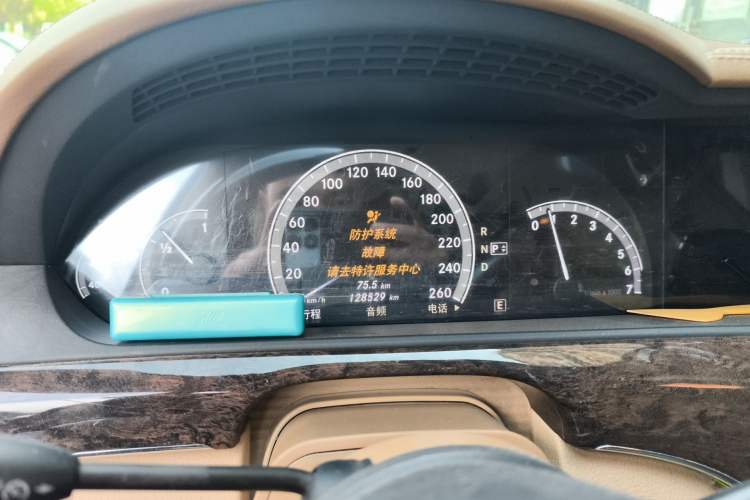 Used Mercedes-Benz S-Class 2012 S 300 L Business Standard Model Instrument Cluster