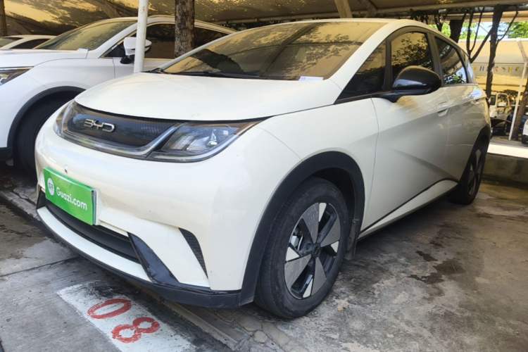 Used BYD Dolphin 2023 420 km Free Version