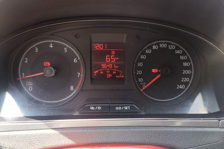 Used Volkswagen Santana 2017 Haval H9 1.6L Manual Fashion Edition Odometer Close Up