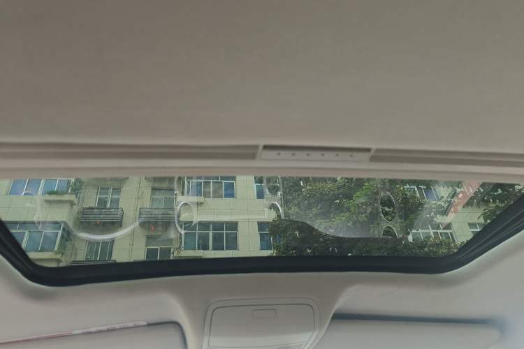 Used Volkswagen Golf 2011 1.4TSI Cross Golf Headliner