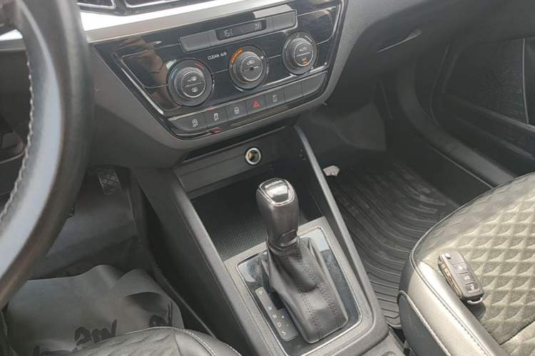 Used Skoda Kamiq 2020 1.5L Automatic Comfort Edition
