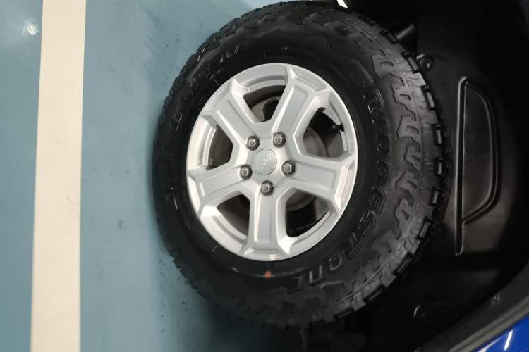 Used Jeep Wrangler 2018 2.0T Sahara Four-Door Edition Exterior 5