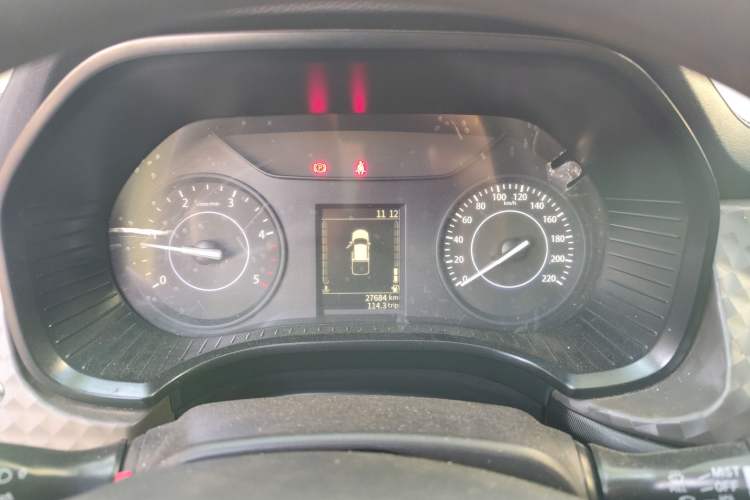 Used JMC Baodian 2020 2.5T Diesel Two-Wheel Drive Comfort Edition Long Wheelbase JX4D25A6L
