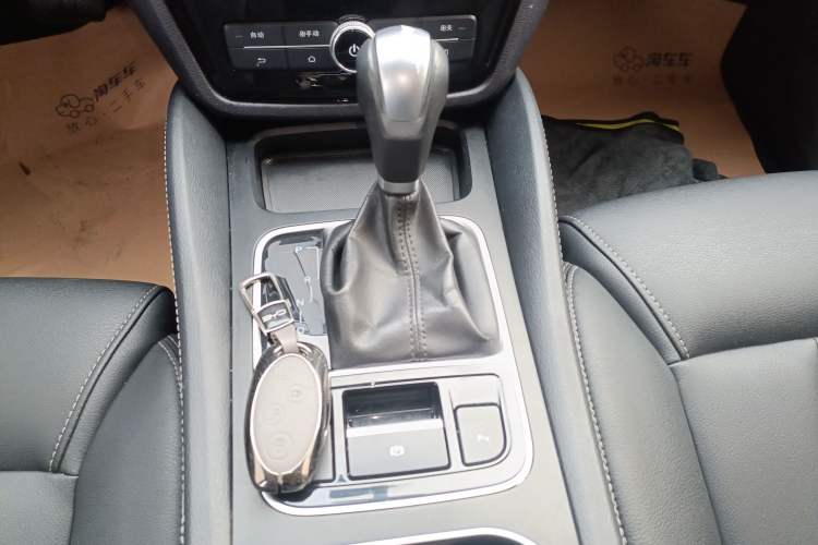 Used BYD Song MAX 2017 1.5T Automatic Smart Connect Luxury 7-Seater
