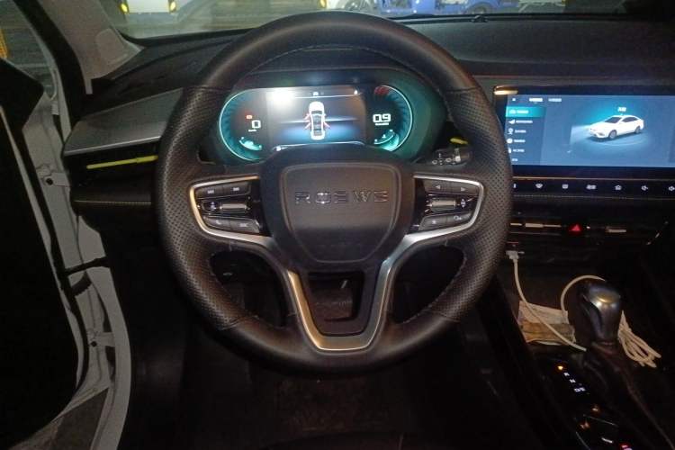 Used Roewe i5 2021 Revised Version 1.5L CVT Diamond Edition
