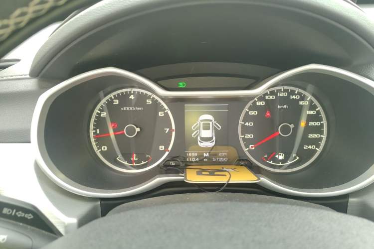 Used Geely Auto Emgrand X7 Sport 2016 2.0L Manual ZhiShang Version
