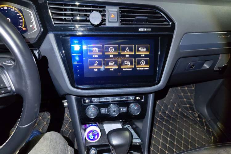 Used Volkswagen Tiguan L 2019 380TSI Automatic All-Wheel Drive R-Line Flagship Edition China VI Standard