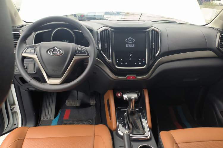 Used Oshan CX70 2018 CX70T 1.5T Automatic Tianqing Edition
