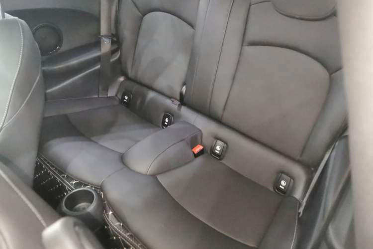 Used MINI MINI 2023 1.5T COOPER Midnight Escape Special Edition