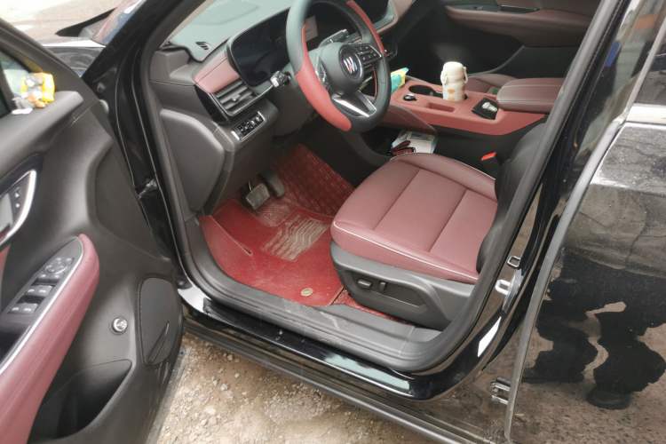 Used Buick Envision 2025 Encore Plus 28T Two-Wheel-Drive Platinum Edition