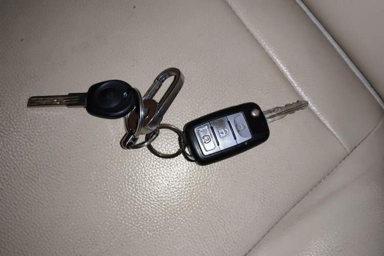 Used Dongfeng Fengon 330 2014 1.3L Manual Utility Version DK13-07 Vehicle Key