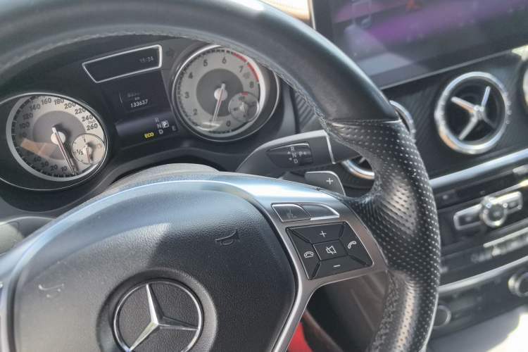 Used Mercedes-Benz CLA 2014 CLA 260 4MATIC
