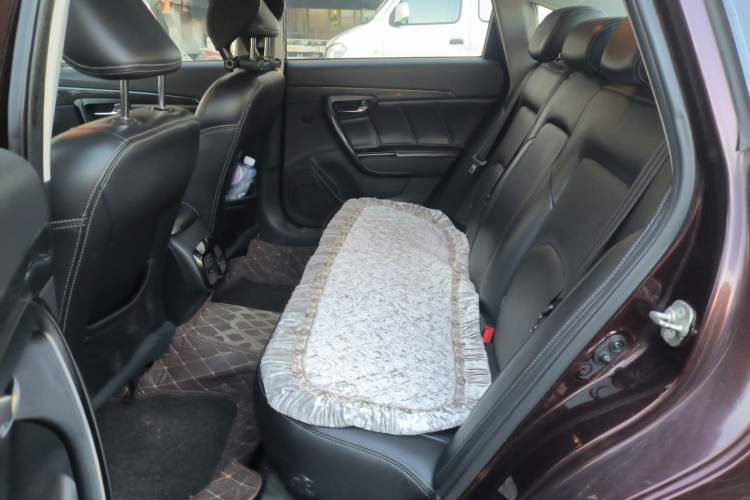 Used GAC Trumpchi GA6 2016 235T DCT Luxury Edition Left Rear Seat