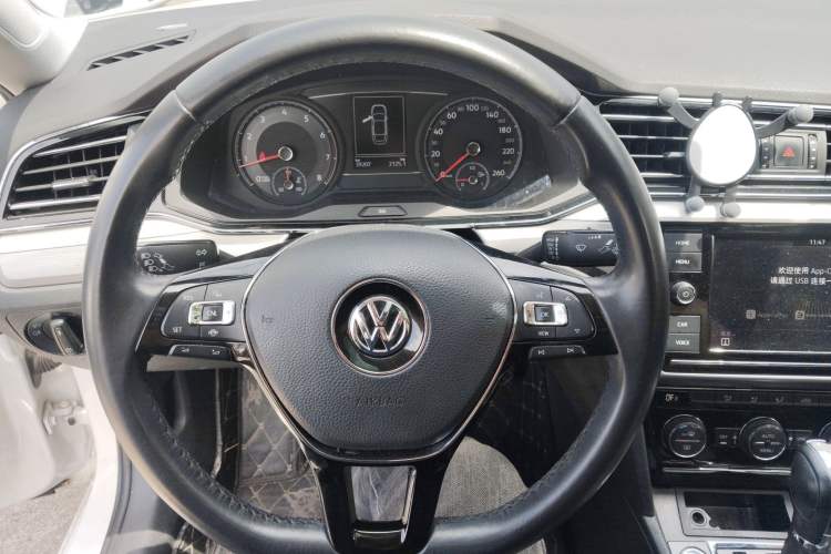 Used Volkswagen Lamando 2019 280TSI DSG Comfort Edition China V Standard
