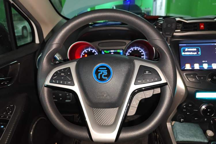 Used BYD Yuan New Energy 2018 EV360 Smart Connect Cool Edition
