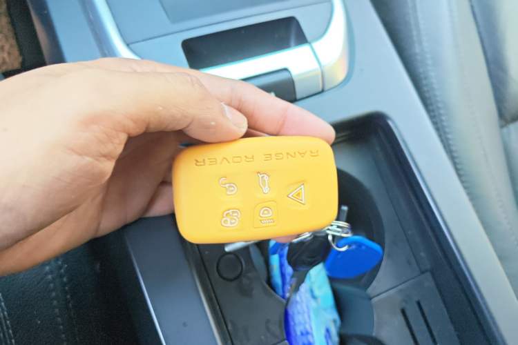 Used Land Rover Discovery Sport 2016 2.0T S
