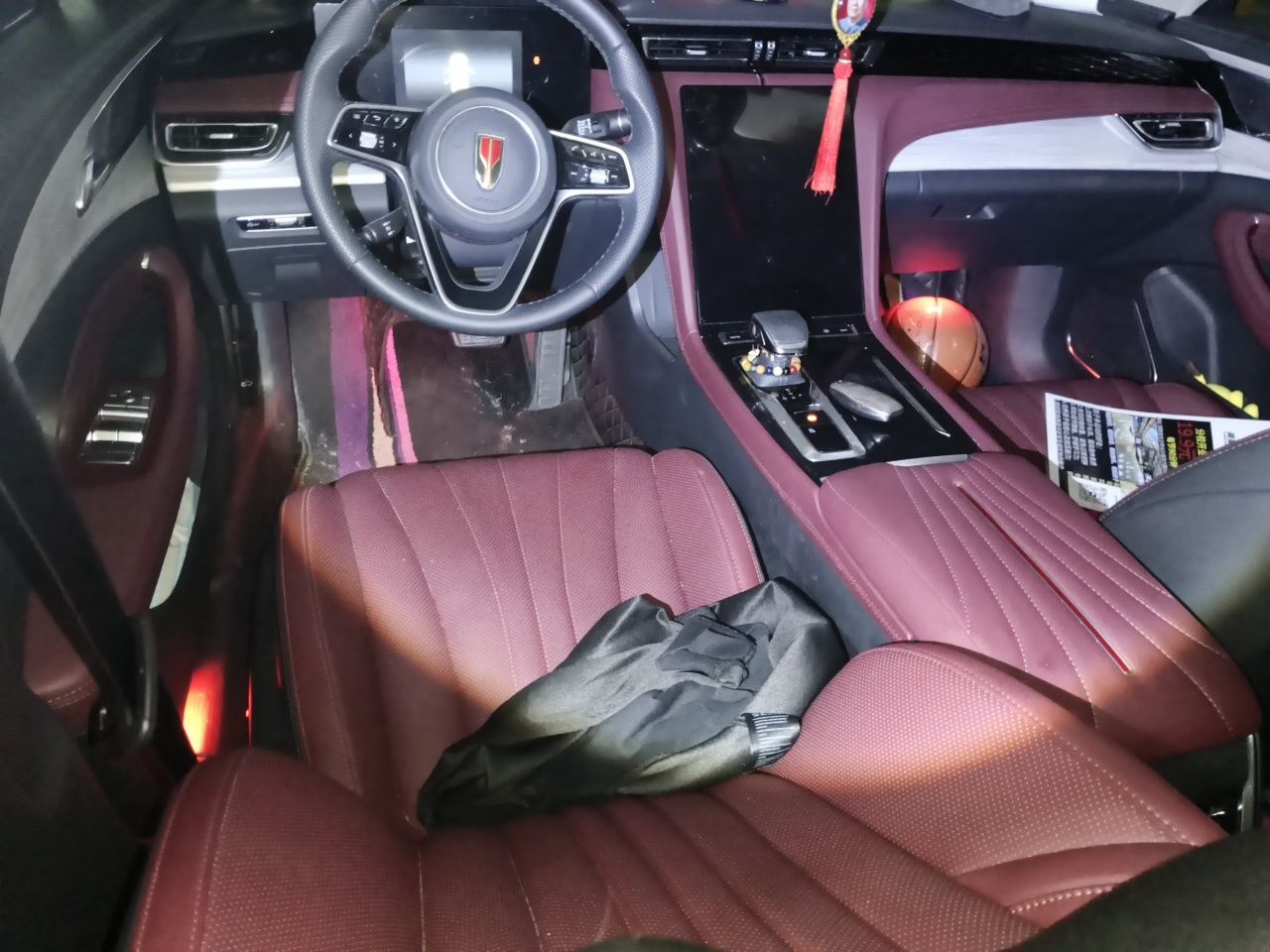 Hongqi H5 2025 1.5T DCT Qiyun 500 000th Unit Commemorative Edition — снимка 9