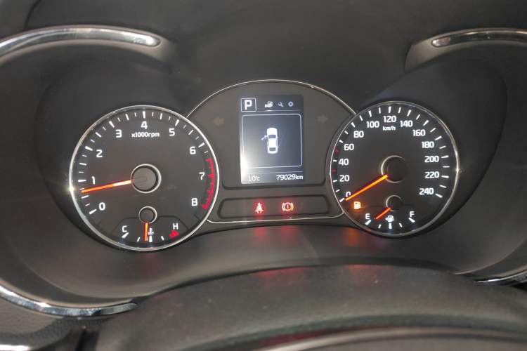 Used Kia K3 2016 1.6L Automatic GLS
