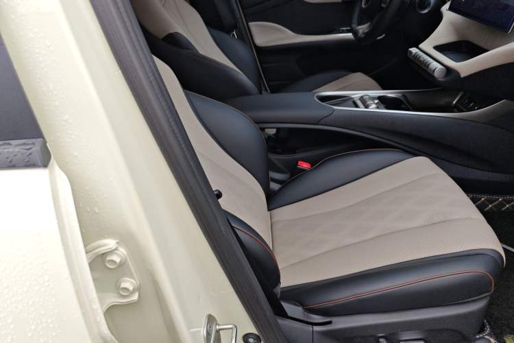 Used BYD Dolphin 2023 420 km Fashion Edition