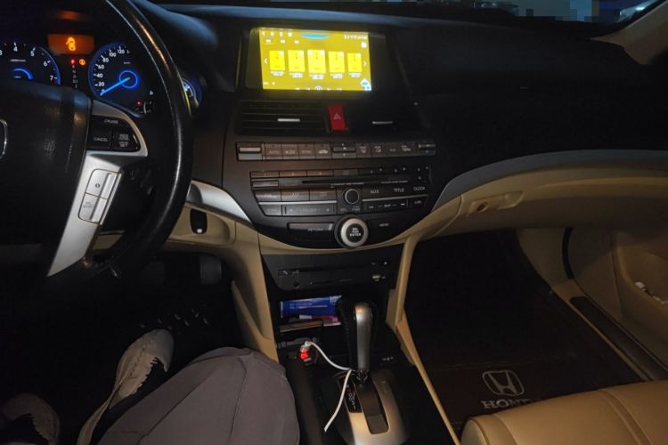 Used Honda Crosstour 2012 2.4L Luxury Edition Audio And AC Panel